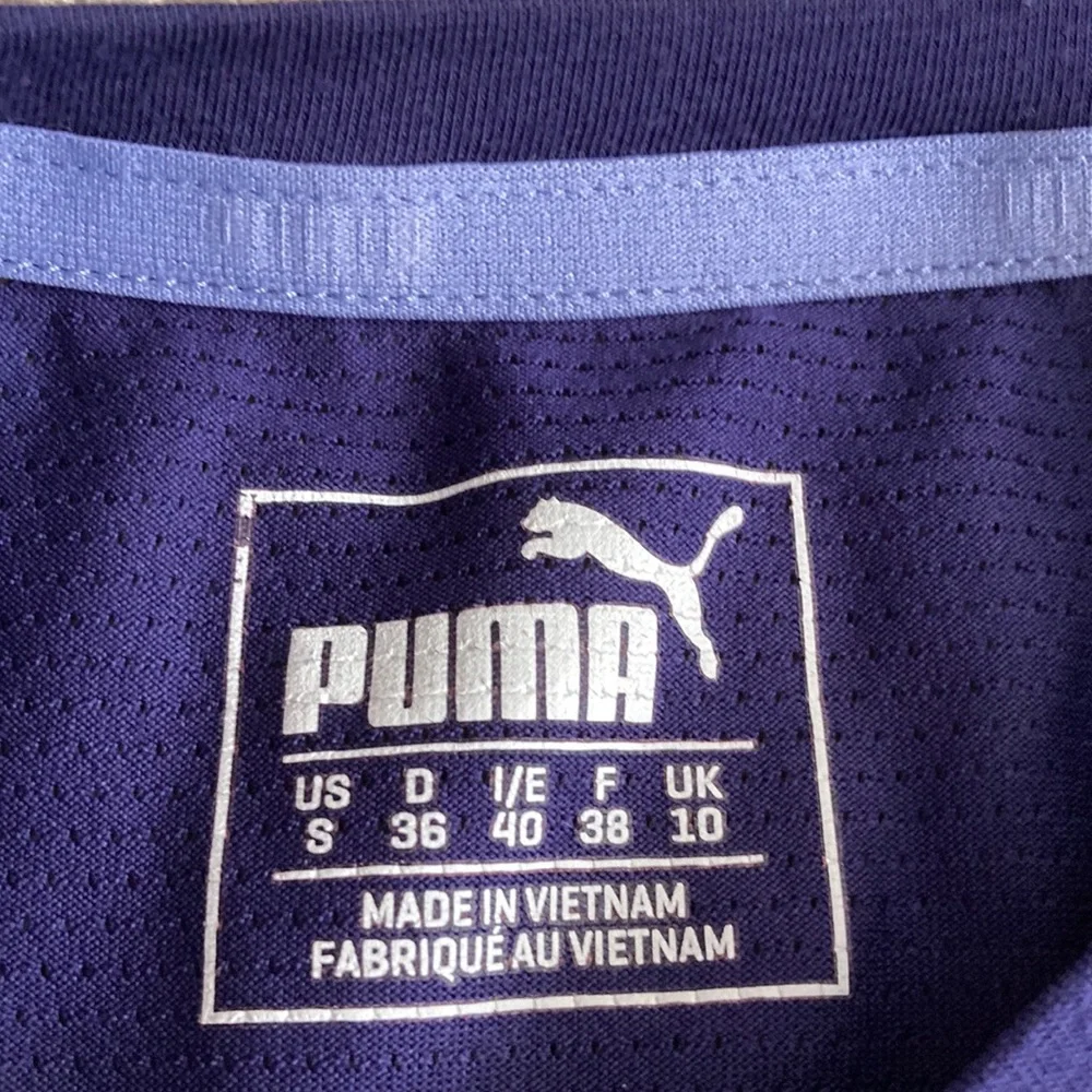 PUMA Cool Cell Athletic Reflective Long Sleeve Shirt Crew Purple Small Top Vent